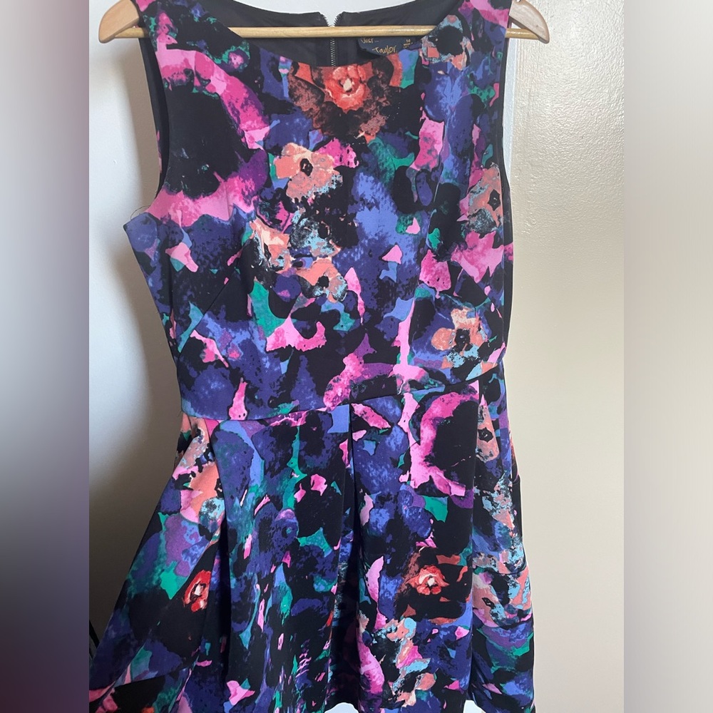 Just Taylor dress
